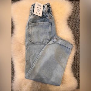 Zara High Rise Paperbag Tapered Ankle Jean